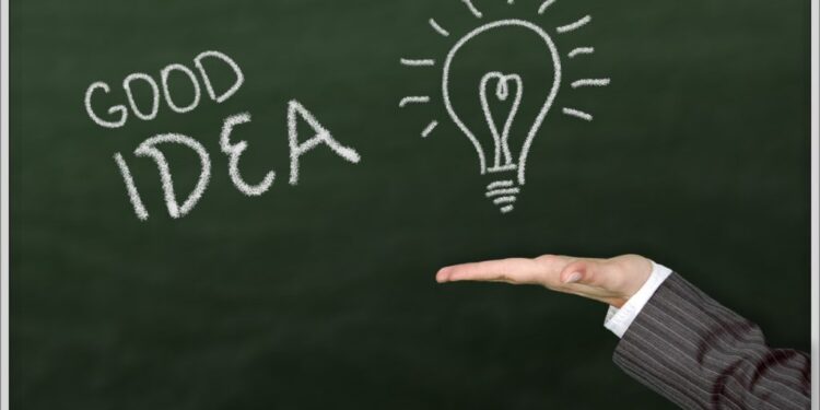 Book Insights: 15 Questions to Ask If You’re Teaching Your Kids Critical Thinking