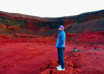 The Only Iceland Packing List You’ll Ever Need (From Someone Who Just Got Back)