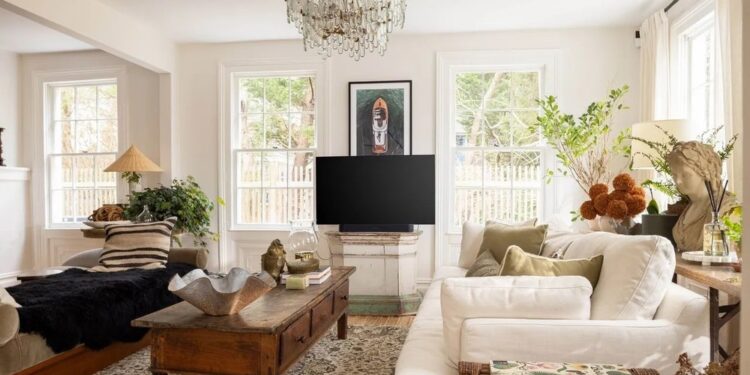 Whaling Captain’s 1870s Sag Harbor Home That Has Undergone a Stunning Designer Renovation Lists for $5.4 Million