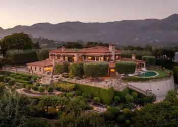 Cinematic Montecito Estate Set on Pepper Hill Lists for $17 Million