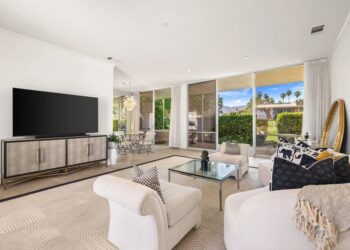 Petite Pink Palm Desert Villa That Is Packed With Old Hollywood Glamour Lists for Under $650K