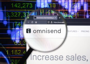 Consumers wary of ‘AI slop,’ still trust online reviews