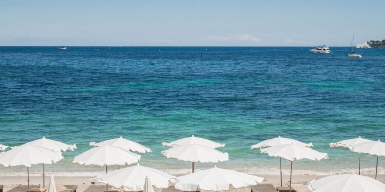 11 Ways To Build Wealth That Take Less Effort Than You Think