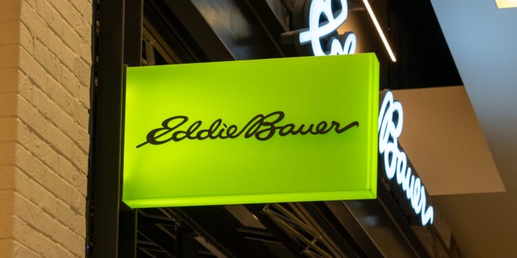 Eddie Bauer adopts Deck Commerce for order orchestration