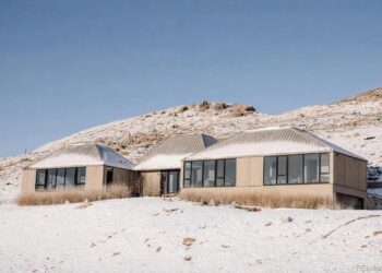 Striking Designer New Build With Views of the Flatirons Relists in Boulder for $8 Million