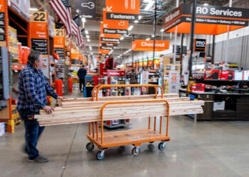 Home Depot courts contractors as US economy weighs on the DIY set