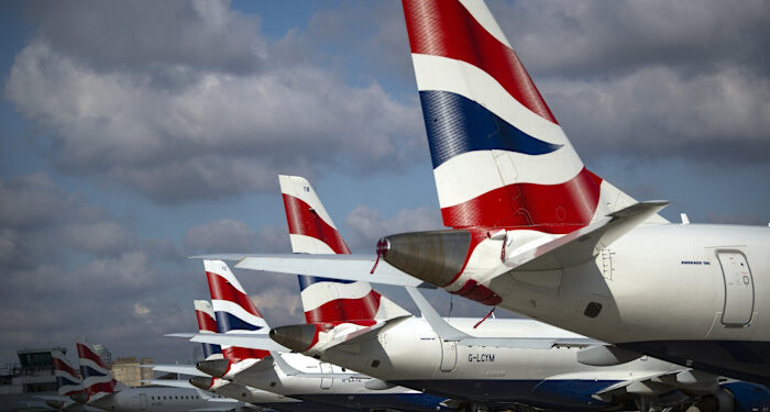 finance chief sells ICA shares ahead of exit