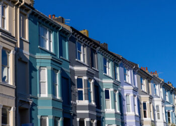 UK house prices fall in March as uncertainty over Middle East war weighs on demand