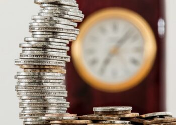 How To Build An Emergency Fund: The Complete Guide