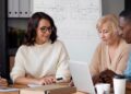 17 Ways to Maintain Team Morale During Difficult Startup Periods