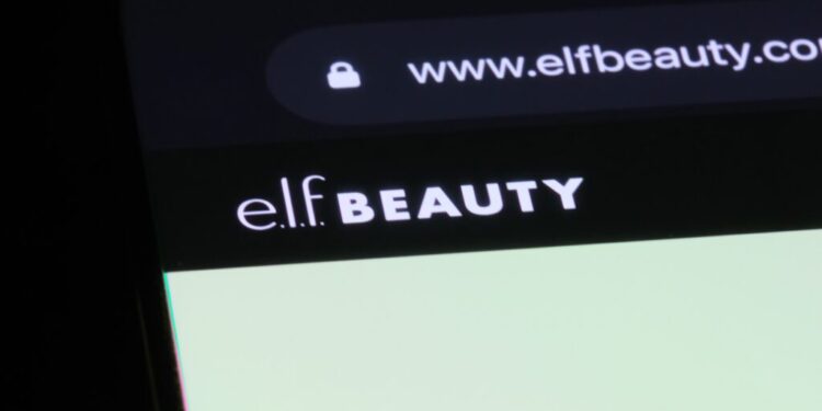 e.l.f. Beauty sales grow in Q4 as company contemplates price cuts