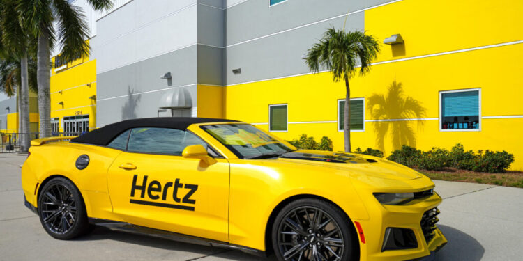 Hertz to sell cars through eBay