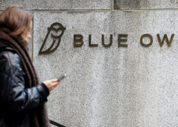 Blue Owl draws in $9bn as private credit market cools