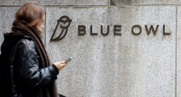 Blue Owl draws in $9bn as private credit market cools