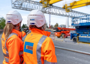 Costain’s finance chief sells after deferred share award