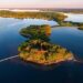 Peninsula Estate in Maine Feels Like It’s Floating in the Middle of the Ocean