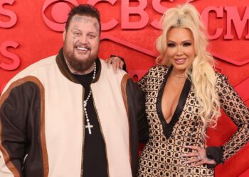 Jelly Roll’s Ex Bunnie XO Says Singer Gave Her $6 Million Mansion in Divorce