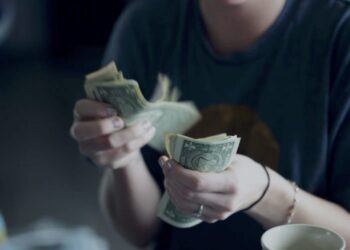 Understanding Mortgage Refinancing and When It Makes Sense