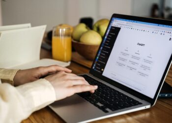 How B2B ecommerce can prepare for agentic AI discovery