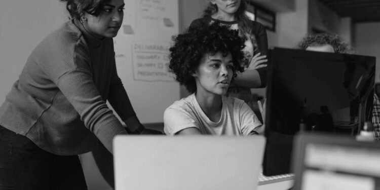 The State of Project Financial Management: Survey Findings from 142 PMs