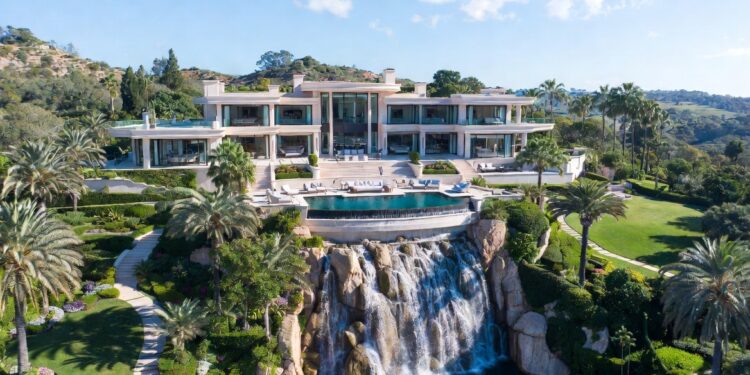 How The Rich Justify Buying $9+ Million Homes They Barely Use