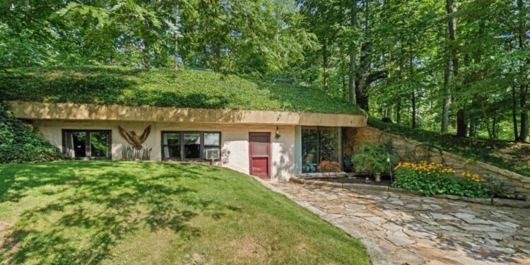 Earth-Sheltered Ohio Home Has a Roof You Have to Mow