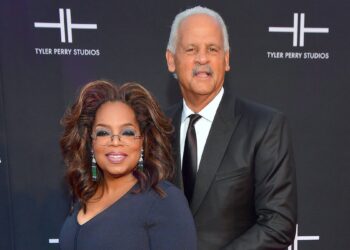 Oprah Winfrey and Stedman Graham Make Emotional Return to Chicago