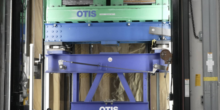Elevator giant Otis is trying to win back Wall Street
