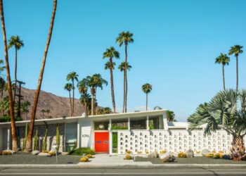 How the No-Frills Style of Midcentury Modern Homes Became High-End Gold