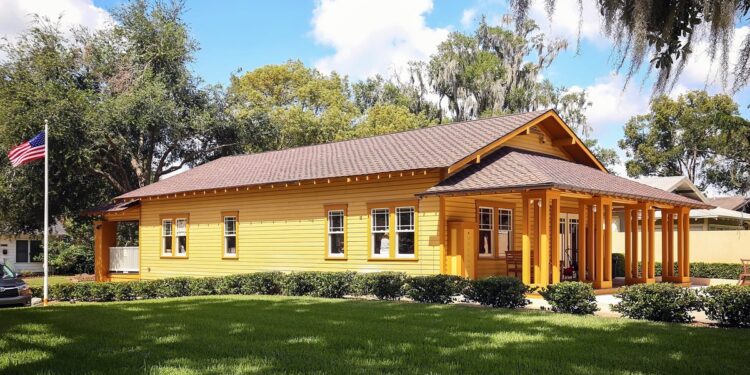 Inside the Rise, Fall, and Evolution of Sears Catalog Homes