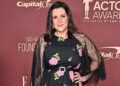 Melanie Lynskey Admits She Can’t Afford a Home in Her Native New Zealand
