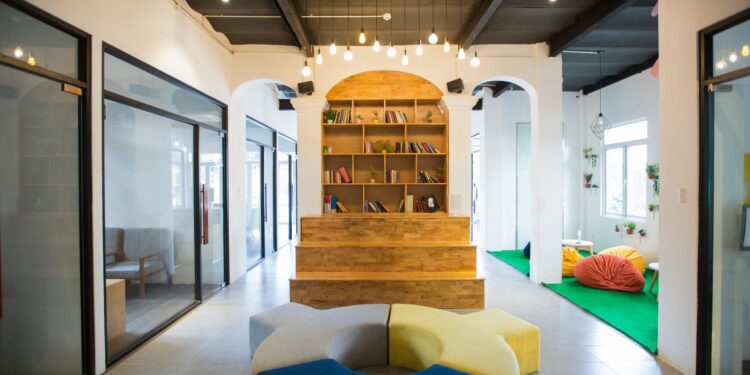 6 Unconventional Office Types and Their Unique Benefits for Your Startup