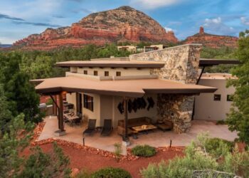 Inside a $7 Million Sedona Estate Built on Cowboy Art History