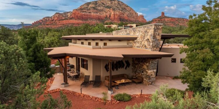 Inside a $7 Million Sedona Estate Built on Cowboy Art History