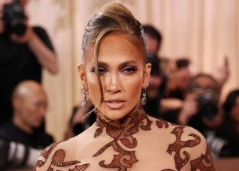 Jennifer Lopez Gets Emotional Over Becoming Empty Nester as Her Kids Head to College