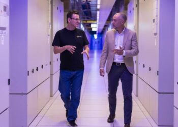 Diraq gives Equinix’s Sydney data centre a world-first quantum computer