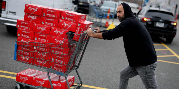 Q3 earnings show resilient U.S. consumer, signs of strain