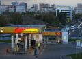 Trump’s latest moves on Russia leave Ukraine facing a new dilemma in the war