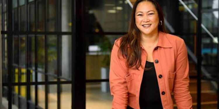HEX launches workplace simulator to tackle the graduate experience gap