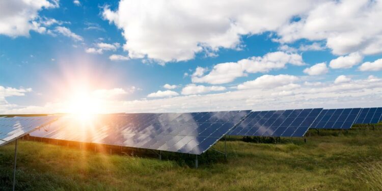 What is a Solar Tubular Battery and How Does it Differ from Standard IT Batteries?