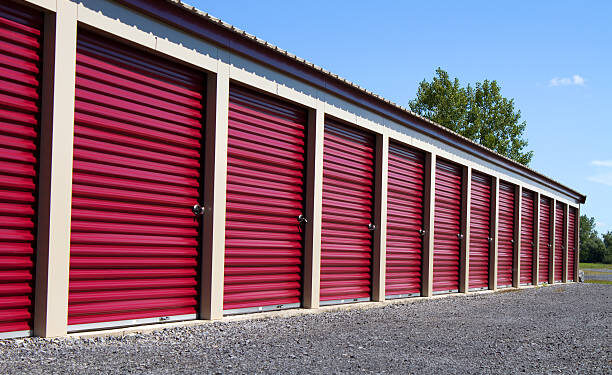 What Is Included in a Professional Garage Door Repair Crew Visit in Houston, TX?