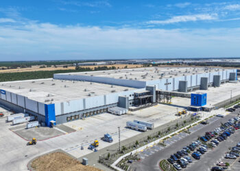 Walmart opens automation-infused fulfillment center in California